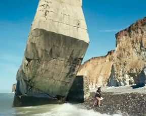 Hot celebs video Alicia Vikander nude - Submergence (2018) 