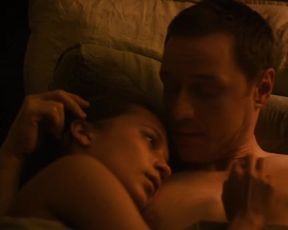 Hot celebs video Alicia Vikander nude - Submergence (2018) 