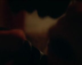 Sexy Tallulah Haddon nude - Kiss Me First- (2018) season 01-episode 04 