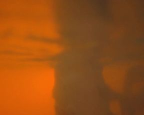 Hot actress Imogen Poots naked - Mobile Homes (2017) 