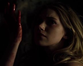 Imogen Poots, Sandra Vergara Nude - Fright Night (2011)