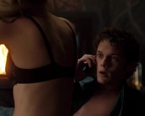 Imogen Poots, Sandra Vergara Nude - Fright Night (2011)