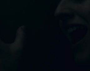 Naked scene Elisabeth Moss naked - The Handmaid's Tale s02e02 (2018) TV show nudity video