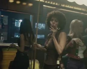 Naked scenes Halle Berry naked - Frankie & Alice (2010)