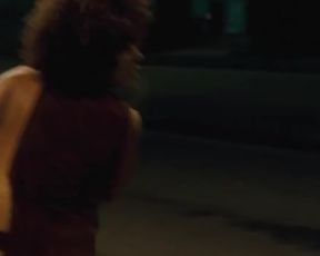 Naked scenes Halle Berry naked - Frankie & Alice (2010)