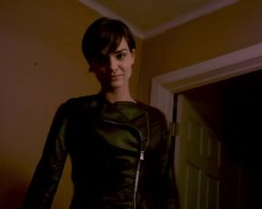 Naked scenes Jamie Bernadette, Olivia Bellafontaine naked - Killing Joan (2018)