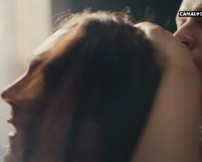 TV show scene Marie Askehave sex - Versailles s03e03-06 (2018) 