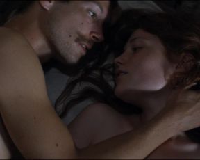 Naked scenes Iris Bry Naked - Les gardiennes (2017)