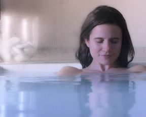 Naked scene Bianca Comparato - 3% s02e01 (2018) TV show nudity video