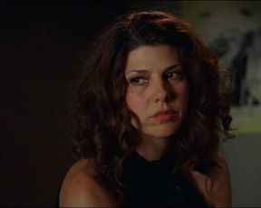 Marisa Tomei, Emily Hynnek, Lili Taylor Nude - Factotum (2005)