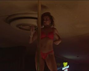 Marisa Tomei, Emily Hynnek, Lili Taylor Nude - Factotum (2005)