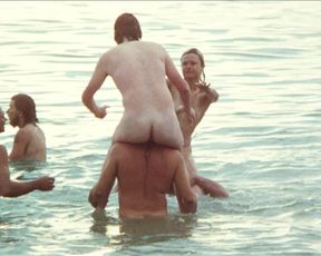 Retro erotic scene - Stone (1974)