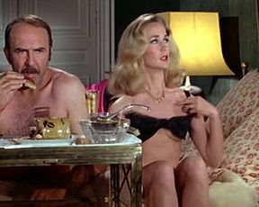 Retro sex video Brigitte Fossey & Sylvie Matton - Calmos (1976)