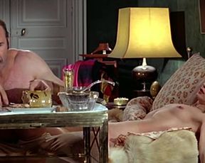 Retro sex video Brigitte Fossey & Sylvie Matton - Calmos (1976)