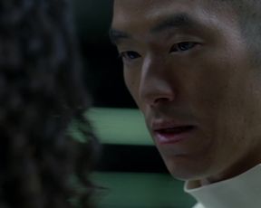 Hot scene Thandie Newton - Westworld S01E06 (2016) 