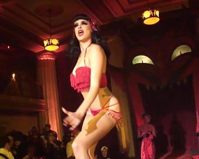 Burlesque Strip  SHOW -040- Laura Desiree Peepshow