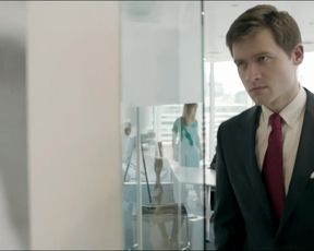 Lindsay Armaou & Lili Bordan & Anna Passey & Funda Önal & Lucy Clements - THE SMOKE (2014)