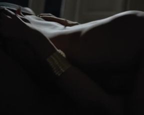 Naked scene Cristina Alarcon - B&b, de boca en boca S02E05-09 (2015) TV show nudity video