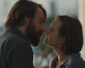 Naked scene Elisabeth Moss, Linda Ngo - Top Of The Lake S02E05 (2017) TV show nudity video