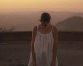 Actress Miranda Otto - Kin (2000)