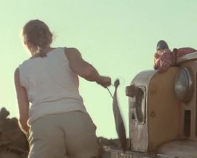 Actress Miranda Otto - Kin (2000)