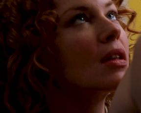 Hot scene Charlize Theron, Connie Nielsen - THE DEVIL'S ADVOCATE 