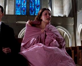 Hot scene Charlize Theron, Connie Nielsen - THE DEVIL'S ADVOCATE 