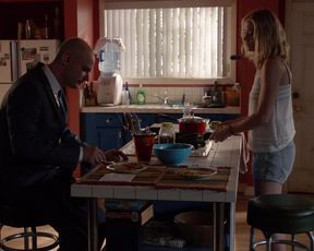 Hot celebs video Yvonne Strahovski - Dexter S7 (2013) 