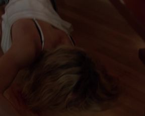 Hot celebs video Yvonne Strahovski - Dexter S7 (2013) 