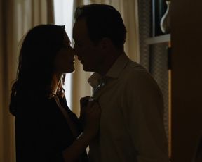 Alexandra Breckenridge - Zipper (2015)