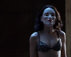 Hot scene Kseniya Rappoport and Claudia Gerini nude 