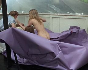 Jane Birkin & Gillian Hills - BLOW-UP (1966)