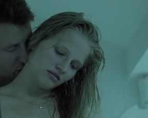 Natalia Rybicka - Chrzest (2010)