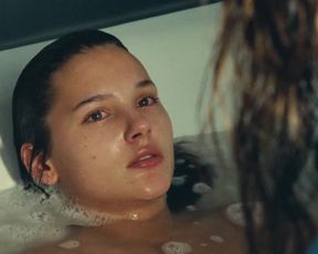 Virginie Ledoyen - Heroines (1997)