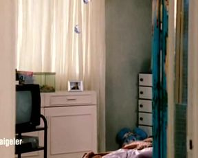 Candela Pena - PRINCESAS(2005)