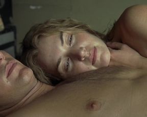 Kate Winslet - Little Children (2006)