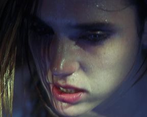 Jennifer Connelly & Aliya Campbell - Requiem For A Dream (2000)