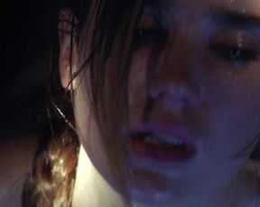 Jennifer Connelly & Aliya Campbell - Requiem For A Dream (2000)