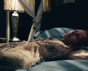 Josephine de La Baume & Roxane Mesquida - Kiss Of The Damned (2012)