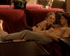 Saffron Burrows - Tempted (2001)