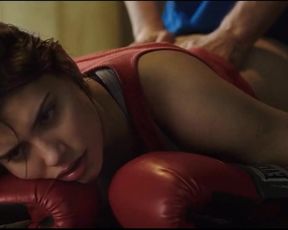 Eva De Dominici - Sangre En La Boca (2016)