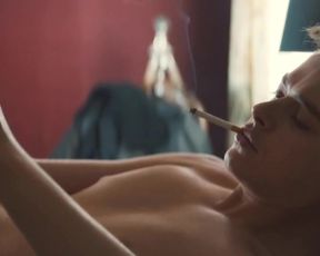 Actress Alessandra Mastronardi naked - Life (2015)