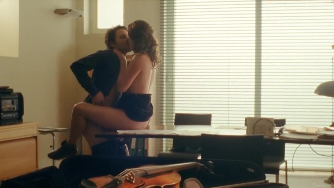 Explicit sex scene Anna Raadsveld & Charlie Dagelet - LelleBelle (2010)...
