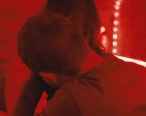 Mati Diop - Simon Killer (2012)