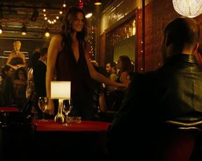 Naked scenes Mini Anden - The Mechanic (2011)