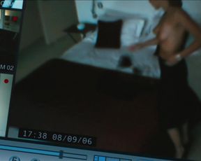 Gillian Anderson - Straightheads (2007)