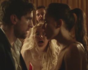 Elena Anaya, Allison McKenzie, Sarah McCardie nude - Swung (2015)