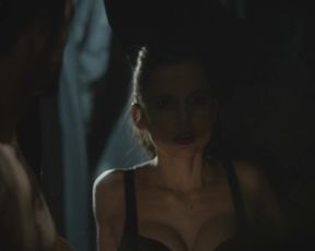 Elena Anaya, Allison McKenzie, Sarah McCardie nude - Swung (2015)