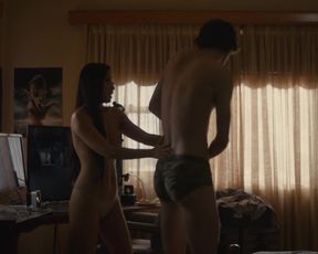 TV show scene Thien Huong Thi Nguyen - Top of the Lake s02e05 (2017) 