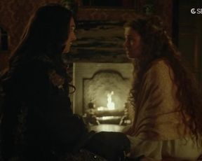 Naked scene Noemie Schmidt, Maddison Jaizani nude - Versailles S01E04 (2015) TV show nudity video